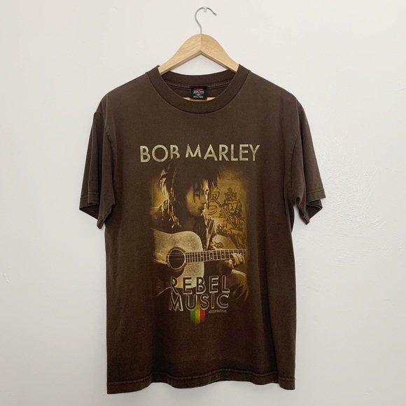 Vintage Tops - Vintage Graphic Print Bob Marley Concert T-shirt